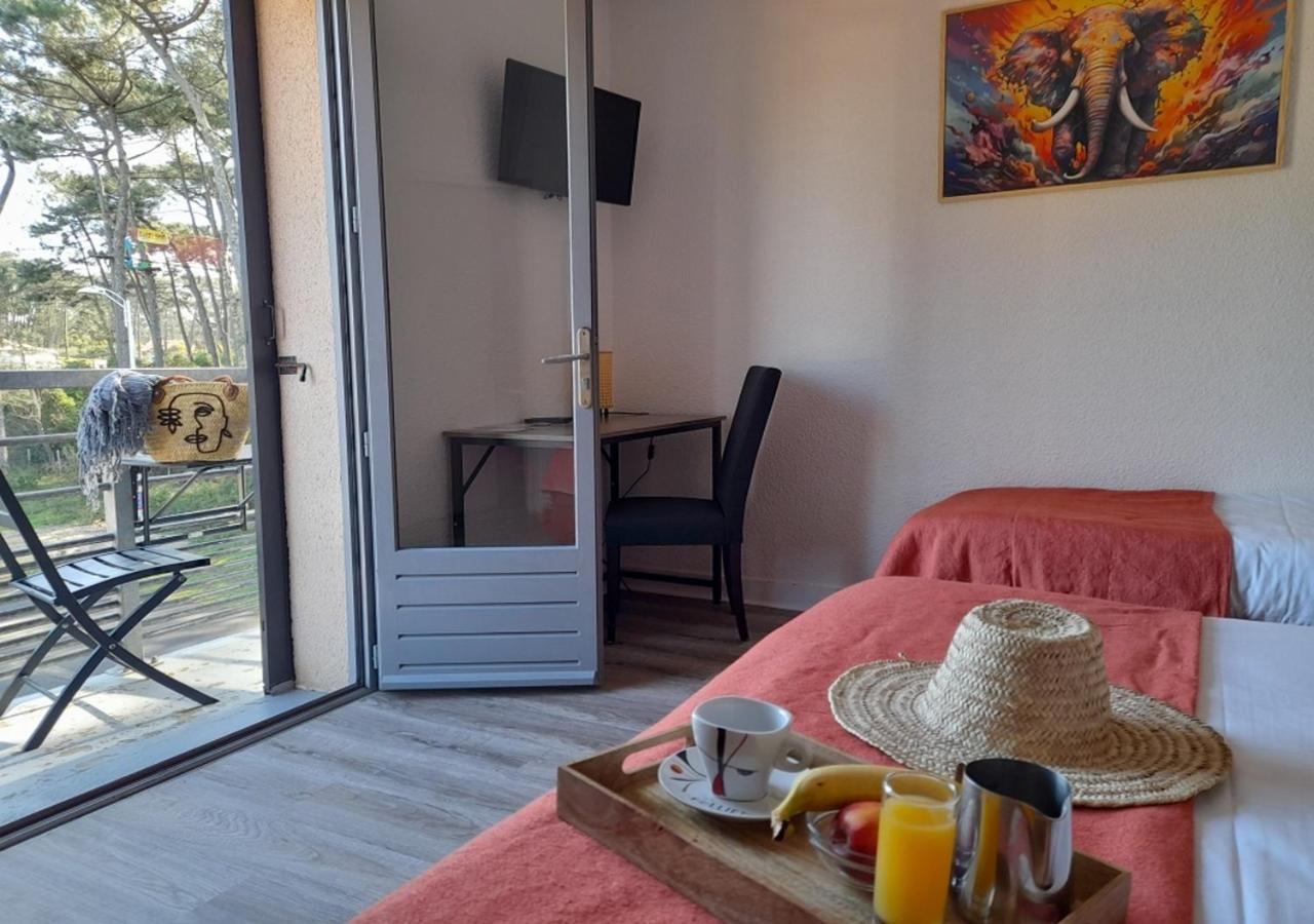 Les Jardins De L'Ocean - Climatise Hotel Biscarrosse-Plage Bagian luar foto